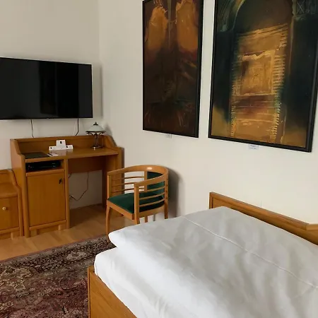 Antik Sofia Litomyšl