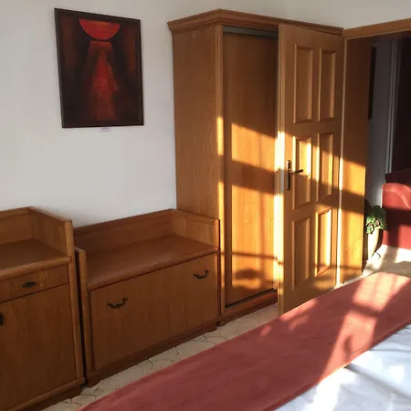 Antik & Galerie Sofia Hotel Litomyšl