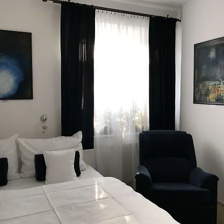 Antik & Galerie Sofia Hotel Litomyšl