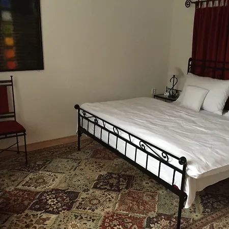 Antik Hotel & Galerie Sofia 3*